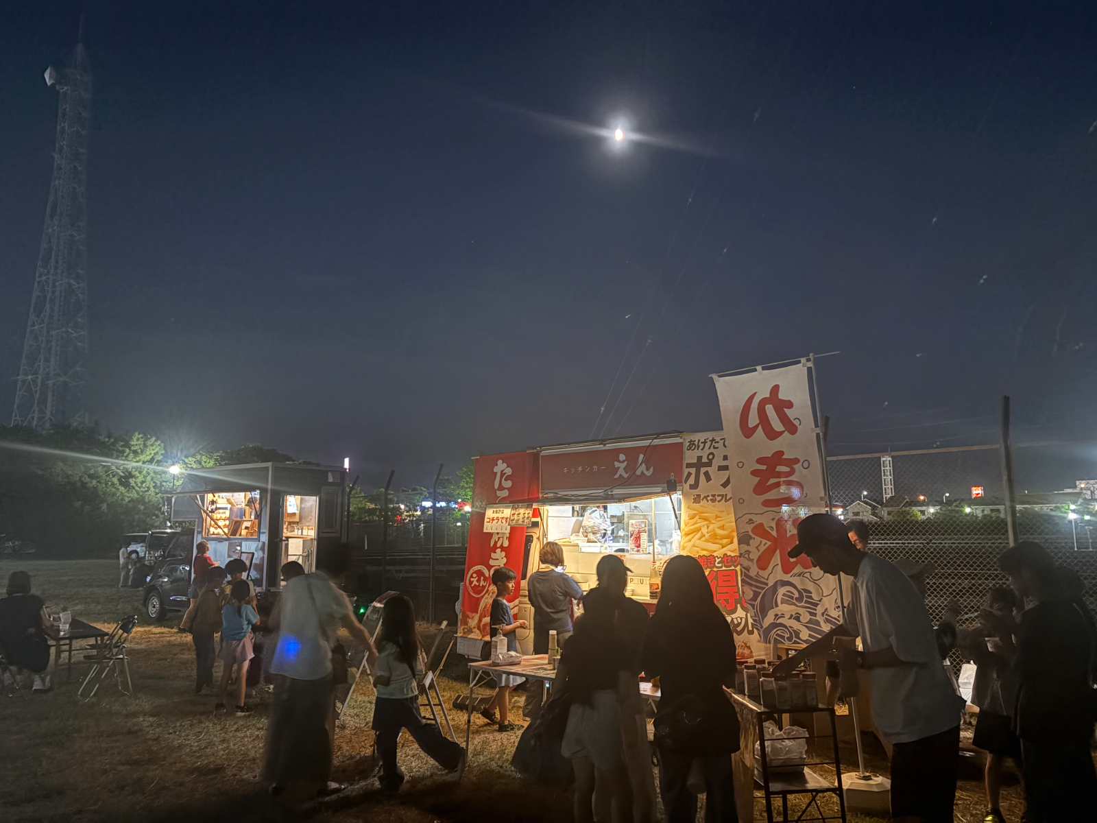 夏の思い出こども会カーニバル2026（高石市・鴨公園 鴨グランド南側 芝生広場） の出店の様子